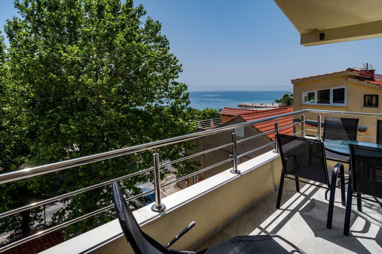 Apartments Mijo Дуги-Рат Экстерьер фото